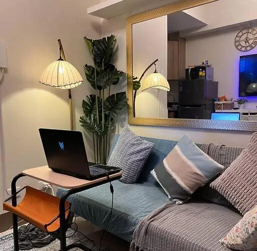Cozy Vibrant Staycation Netflix Wifi Mandaluyong * Manila
